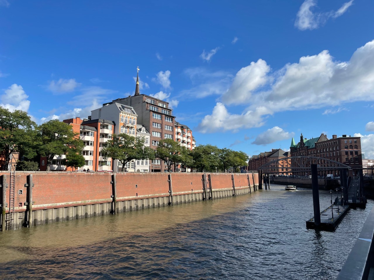 Exploring Lüneburger Heide and&nbsp;Hamburg